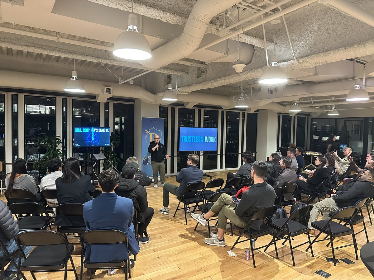 CarstenJacobsen's tweet photo. I’m super proud of the teams I’m mentoring in this current @draper_u x @StellarOrg Embark program - solving real-world problems using the Stellar blockchain. They all nailed it at the event in SF last week! @TrustlessWork @spnf_official #HazelTrade https://t.co/93dhvuyjBz