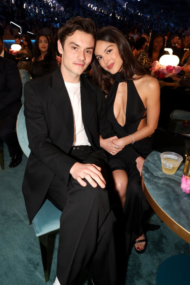 Olivia with Louis Partridge at the 67th #Grammys! ❤️