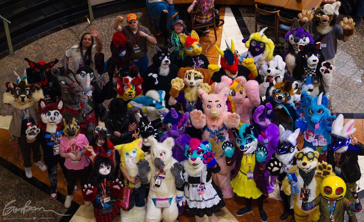 Eze_Bird's tweet image. Happy to finally share the first ever @HarmonyPonyCon #FursuitParade photo! It was awesome hosting this panel alongside my co-CG @butteerr and meet so many awesome peeps! Can&apos;t wait til next year! Thank you so much for how awesome everyone was!