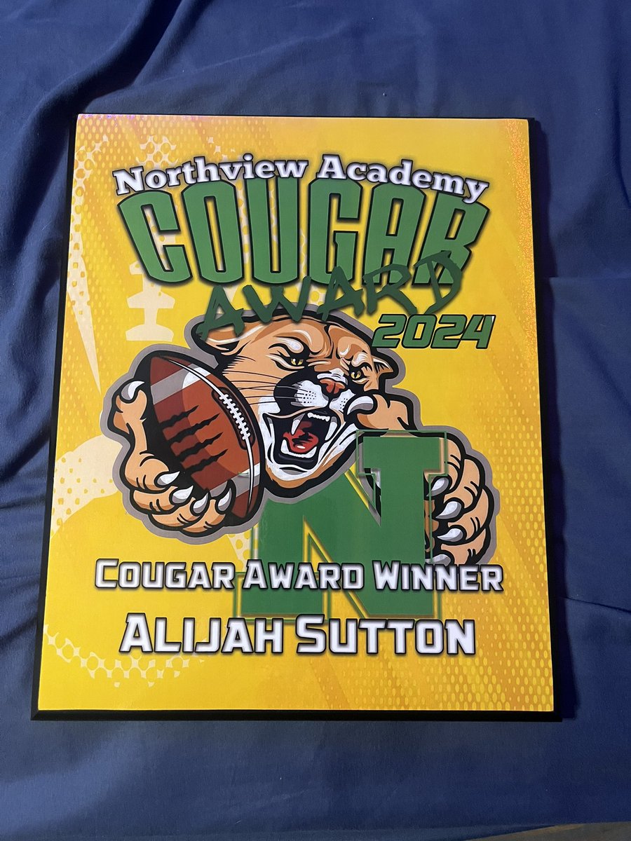 Beyond blessed to receive this award thank you to all the coaches and my teammates that made this possible <a href="/NACougarFB/">Northview Football - Kodak, TN</a> <a href="/JustinAfootball/">Justin Anderson</a> <a href="/CNU_JTurner/">Josh Turner</a> <a href="/DGreen0187/">Daniel Green</a> <a href="/gvol50/">Gary Lively</a> <a href="/Derrick19883229/">Derrick Freeman</a>