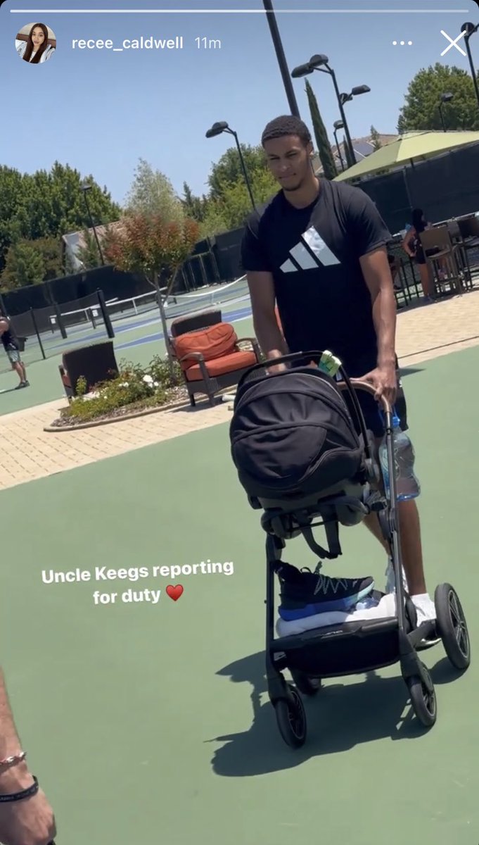 KeegMuse's tweet photo. End of the Uncle Keegs Era 💔 https://t.co/jSVNQs5lY4