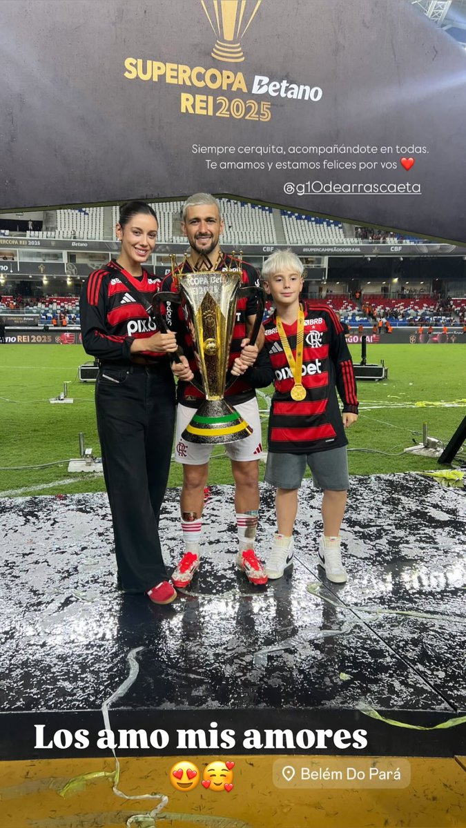 ¡OTRA VEZ CAMPEÓN! Giorgian De Arrascaeta festeja el título de Flamengo en la Supercopa de Brasil junto a su familia 🇺🇾🏆.