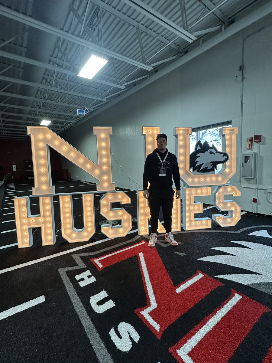 SolomonWBaker's tweet photo. Had an incredible junior day with @NIU_Football and after a great conversation with @NIUCoachHammock I am grateful and blessed to receive my first D1 offer!!  @msfb_coach @TjmartinMs @MSouthFootball @taylorMendy93 @Warren_Academy https://t.co/vNUpVnXtXr