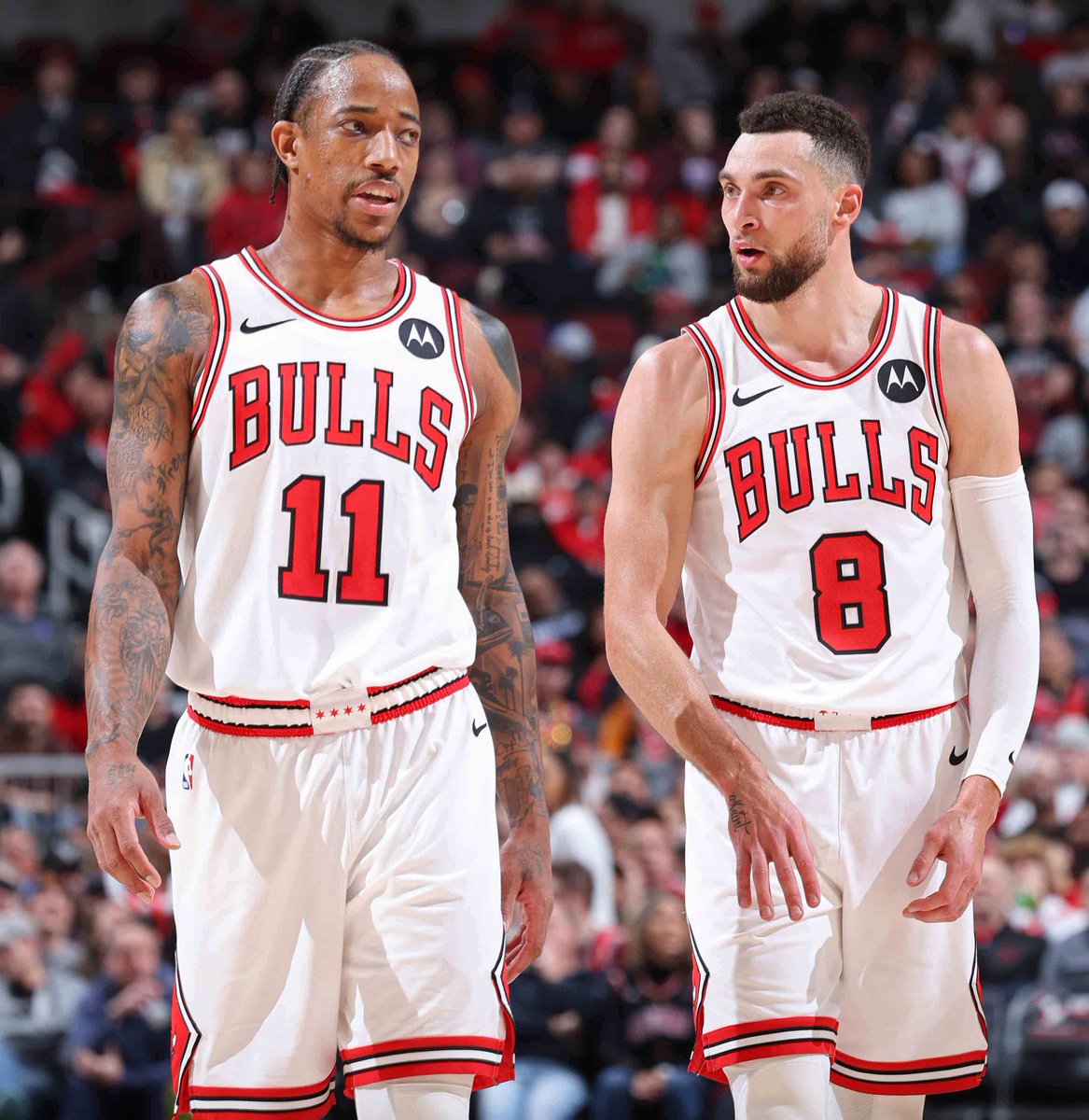 BleacherReport's tweet photo. Zach LaVine and DeMar DeRozan are reunited in Sacramento ‼️ https://t.co/wPXXv1M7Uj