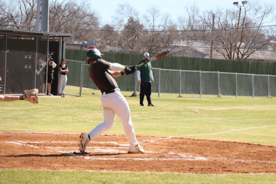 PfConnallyBSB's tweet photo. Successful scrimmage on Saturday for JV and Varsity Cougars. Both teams got better with plenty to look forward to this season! In action against Manor, at home, on Tuesday. See you there! #Familia #Cougarville @PfISDAthletics @CoachCBurton https://t.co/ivmkmMkxqh