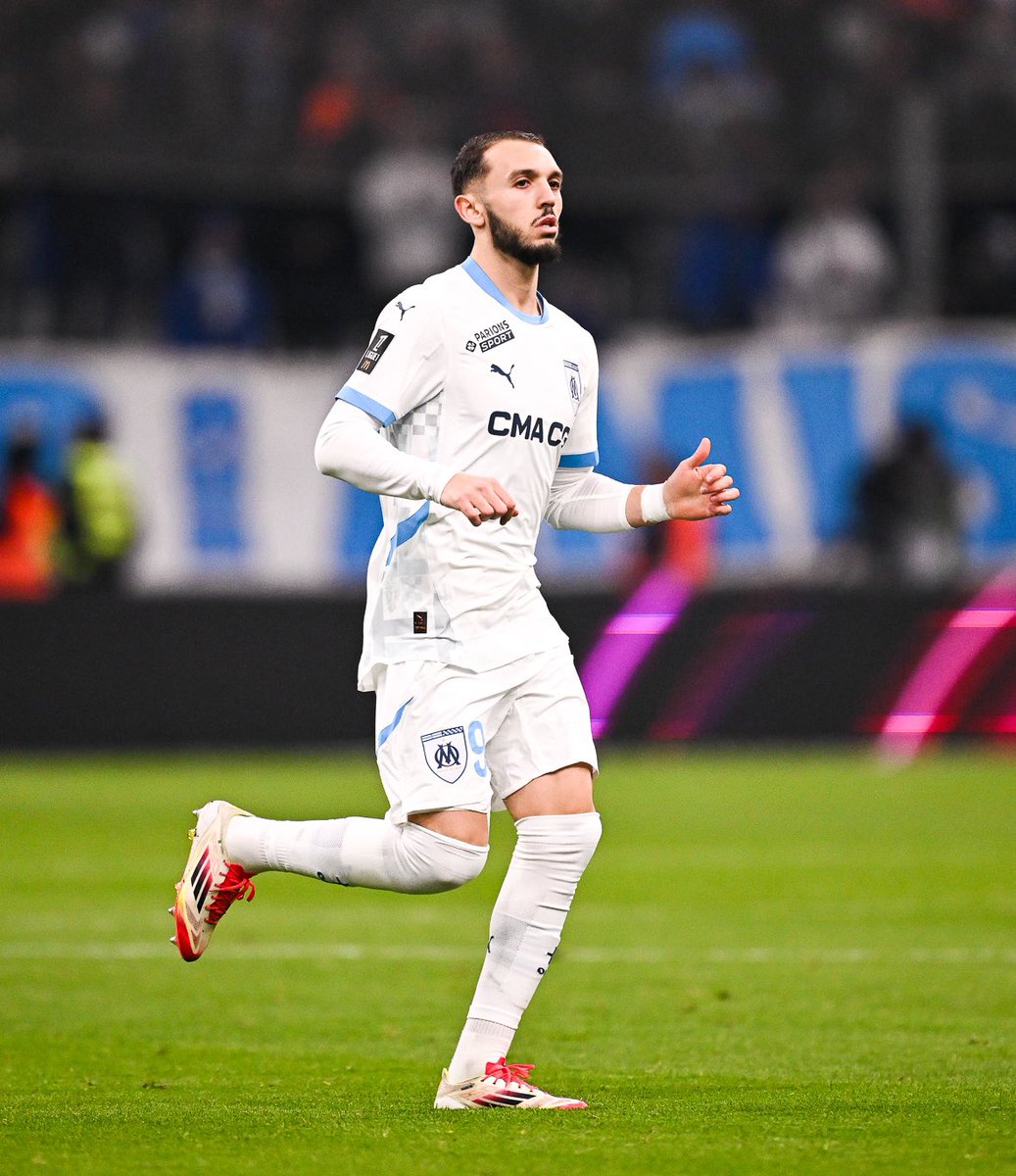 _BeFootball's tweet image. L’entrée d’Amine Gouiri 🇩🇿 :

𝗖’𝗘𝗦𝗧 𝗤𝗨𝗢𝗜 𝗖𝗘 𝗣𝗢𝗨𝗟𝗘𝗧 ? 🍗🥵🥵