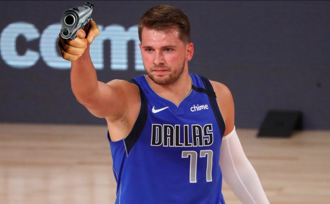 romanian_chris's tweet photo. @dallasmavs @ModeloUSA https://t.co/LzvBR47XUH