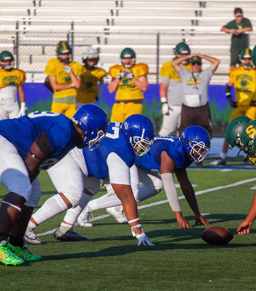 Lael Jones (@lael_jones5) on Twitter photo 🎥 hudl.com/v/2QZzVX
2027 6’3 340lbs 3.2gpa Run Stopping Defensive Tackle /Offensive Guard‼️<a href="/Winton_WoodsFB/">Winton Woods HS Football</a> 🎥 hudl.com/v/2QZzVX
2027 6’3 340lbs 3.2gpa Run Stopping Defensive Tackle /Offensive Guard‼️<a href="/Winton_WoodsFB/">Winton Woods HS Football</a>
