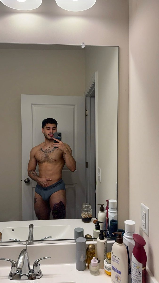 assquare00's tweet image. 🦋