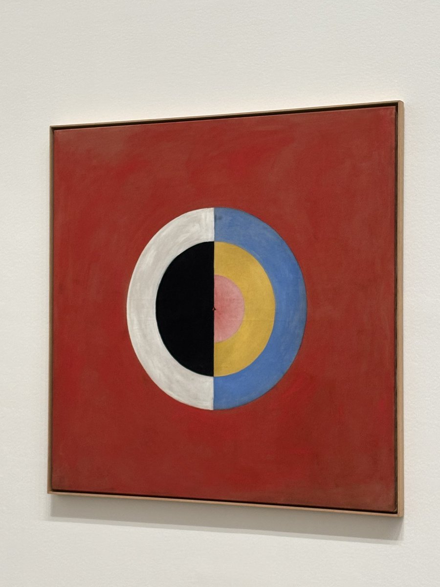 “La vida es una farsa si no se sirve a la verdad” Hilma af Klint 1860-1944
