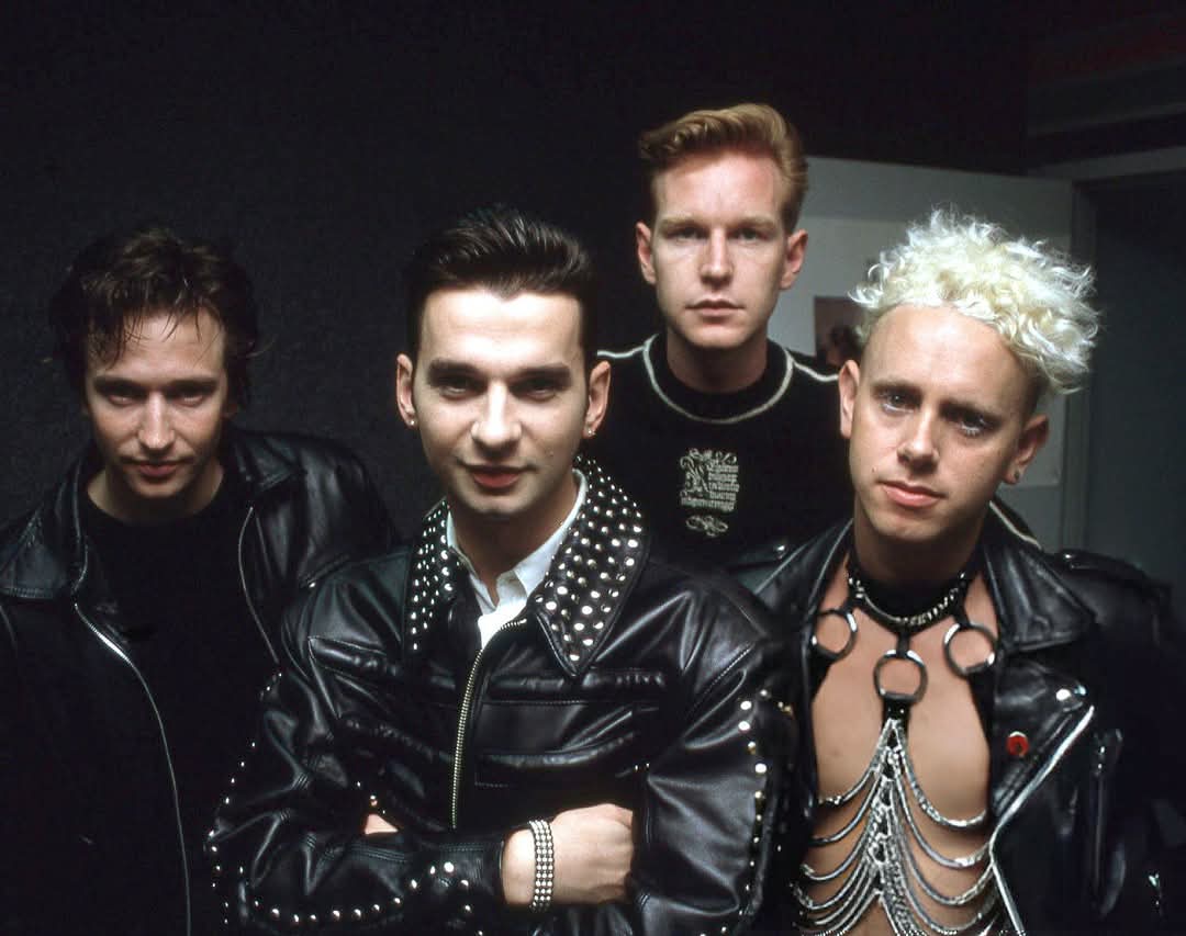 I'VE FINALLY PRINTED THIS AS A POSTER (but i was banned due to taking up too much ink)