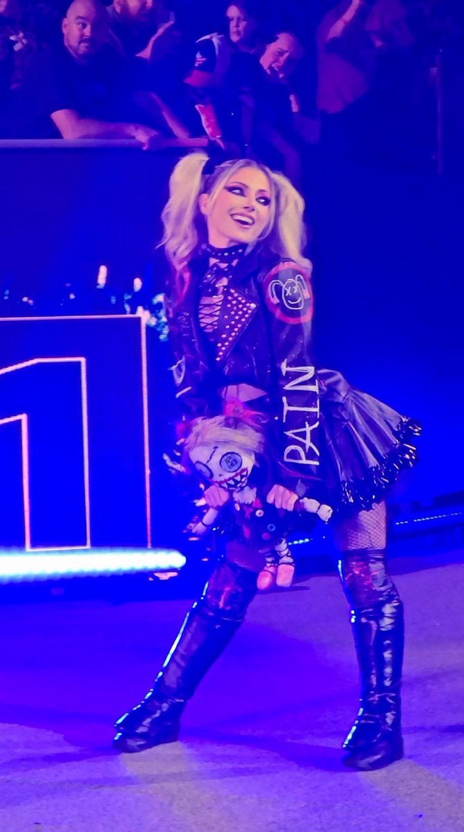 EndOfDays05's tweet photo. 𝕋𝕖𝕝𝕝 𝕒 𝔽𝕣𝕀𝔼ℕ𝔻, 𝕥𝕠 𝕥𝕖𝕝𝕝 𝕒 𝔽𝕣𝕀𝔼ℕ𝔻 𝕥𝕙𝕒𝕥 𝔸𝕝𝕖𝕩𝕒 𝔹𝕝𝕚𝕤𝕤 𝕚𝕤 𝕓𝕒𝕔𝕜!!!

@AlexaBliss_WWE 
#BlissIsBack https://t.co/zPrx2vGzd2