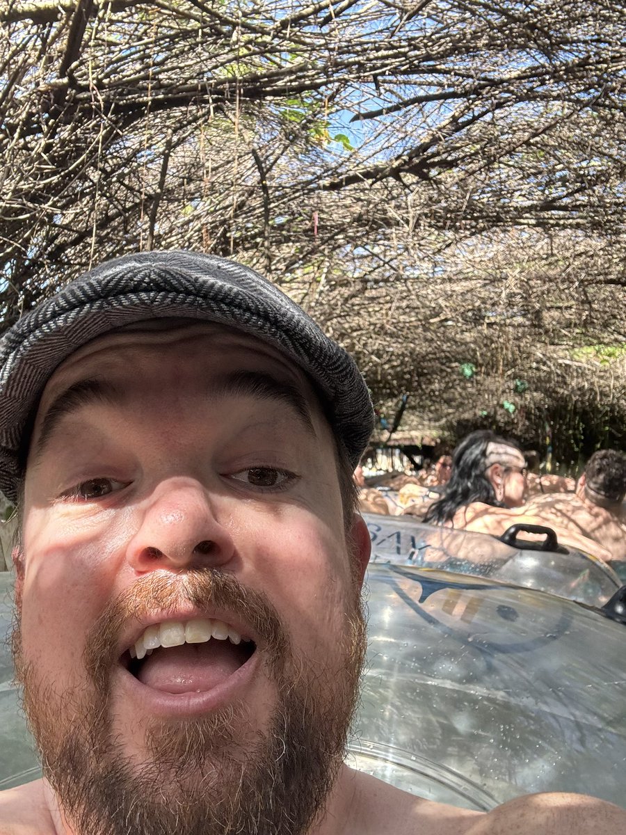 Brad Williams tweet media