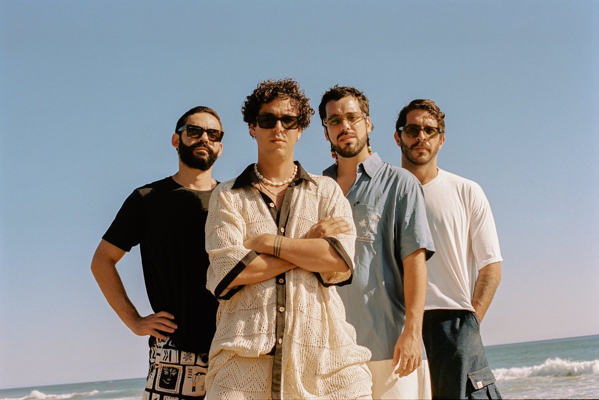 RAWAYANA GANÓ 🇻🇪🙌🏾🇻🇪🙌🏾

Mejor Álbum de Rock Latino o Alternativo: ¿Quién trae las cornetas? 

Venezuela en la casa, papá 

#GRAMMYs