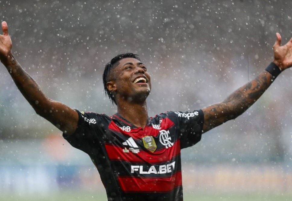 cesarcrfk's tweet photo. Freguês do caralho, puta eterna, nanico @Botafogo

É ETERNIDADE DE FLAMENGO! https://t.co/WfNyrQr8oJ