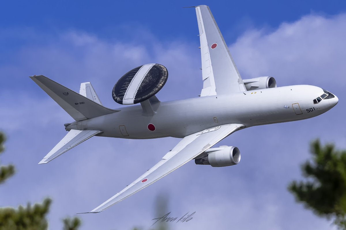 今週AWACSの501号機は無事に浜松に帰ってくれるのか

Hamamatsu Air Base / JASDF RJNH   
E-767 : 64-3501 #浜松基地
#AvGeek #AviationPhotography