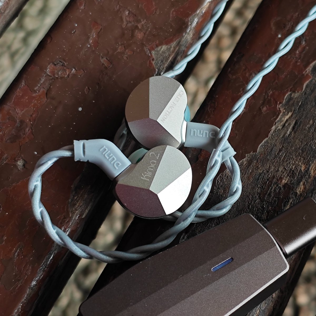 DUNU_Headphone's tweet photo. ☀ Weekend vibes: a lazy afternoon, a quiet park bench, and the perfect combo—KIMA 2 + DTC800. Smooth tunes, effortless relaxation. Just me, the music, and the moment. 🎶✨ #DUNU #KIMA2 #DTC800 #weekendmood https://t.co/6kTWQI83II
