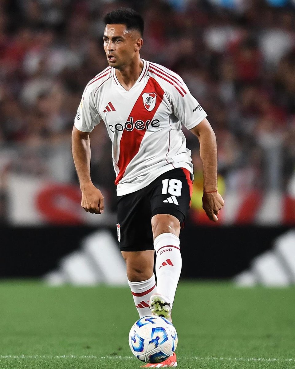 Por favor volve, lesionado sos mejor q lanzini y nacho fernandez juntos