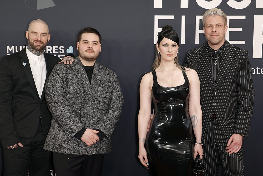 SOTSPodcast's tweet photo. Spiritbox are JAW DROPPING at the 2025 Grammys. https://t.co/gbJcW0atIo