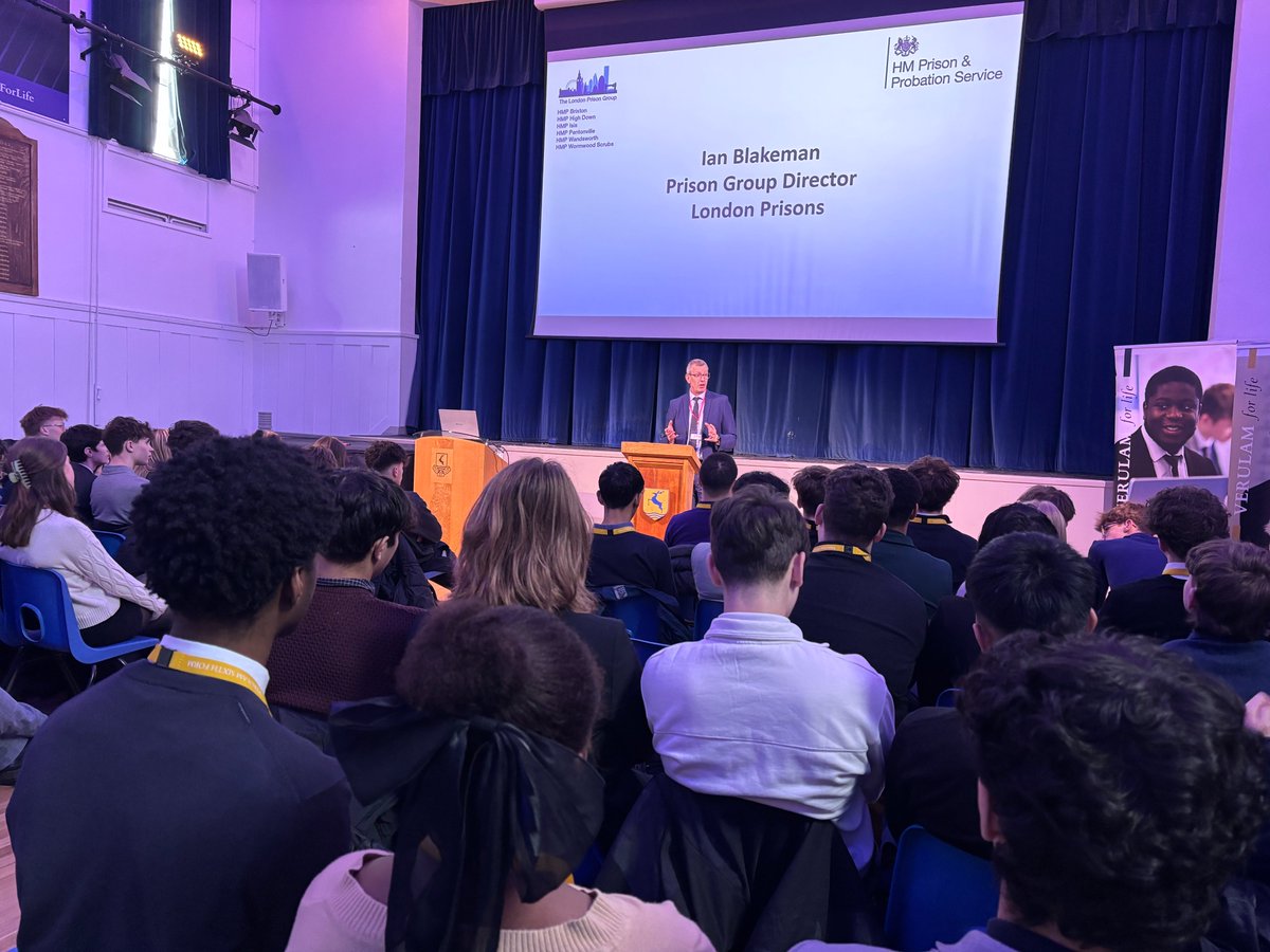 Verulam Sixth Form tweet media