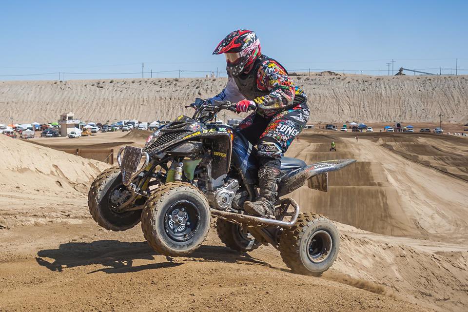 CaptainRaygun31's tweet photo. I miss racing. I felt alive…breaking my back messed me up mentally. #atvmx #quadracer #motocross #yamaha #lacr https://t.co/Vj91hw9ccm