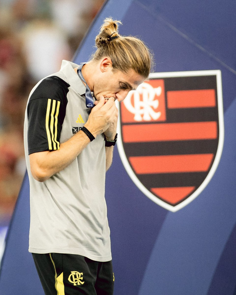 Filipe Luiz no comando do Flamengo:

2 titulos e apenas 1 derrota.

Tem mais troféus do que derrotas no comando do Flamengo.