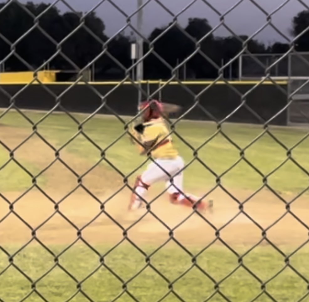 Darin DeOliveira tweet media