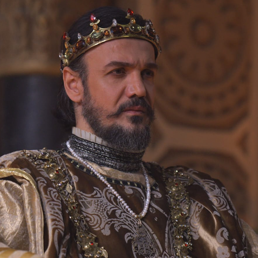 erbaygulmenajer's tweet photo. Devrim Evin'in rol aldığı "Kudüs Fatihi Selahaddin Eyyubi" yeni bölümüyle bugün 20.00’de TRT 1’de.
@devrimmevin
#DevrimEvin #KudüsFatihiSelahaddinEyyubi https://t.co/ahvydNJCkt