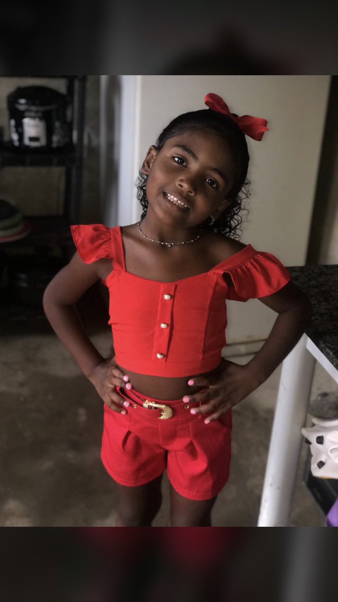leque15578's tweet photo. Ela é a preta da minha vida!! Minha Maria preta❤️😍 https://t.co/ldeNgeFZc2