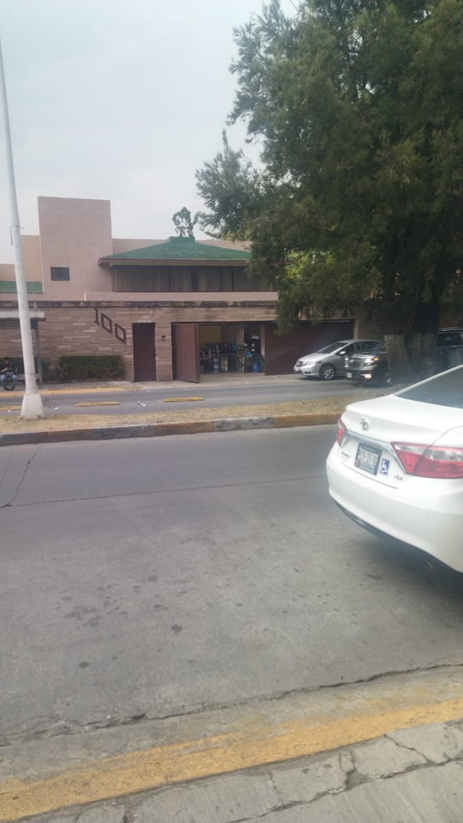 Pedimos a <a href="/HuixquiGob/">Gob Huixquilucan</a> y a nuestra Presidenta <a href="/RominaCDV/">Romina Contreras</a> nos ayuden supervisando estos domicilios sobre Bosque de Minas quienes por años hacen “venta de Garage” cada fin de semana <a href="/Braverman_OUT27/">David Braverman 🇲🇽🇮🇱⚾</a> <a href="/HerraduraVecino/">vecinosherradura</a> <a href="/HtagHugo/">htag Hugo</a> <a href="/ACHEcolonos/">La Herradura</a>