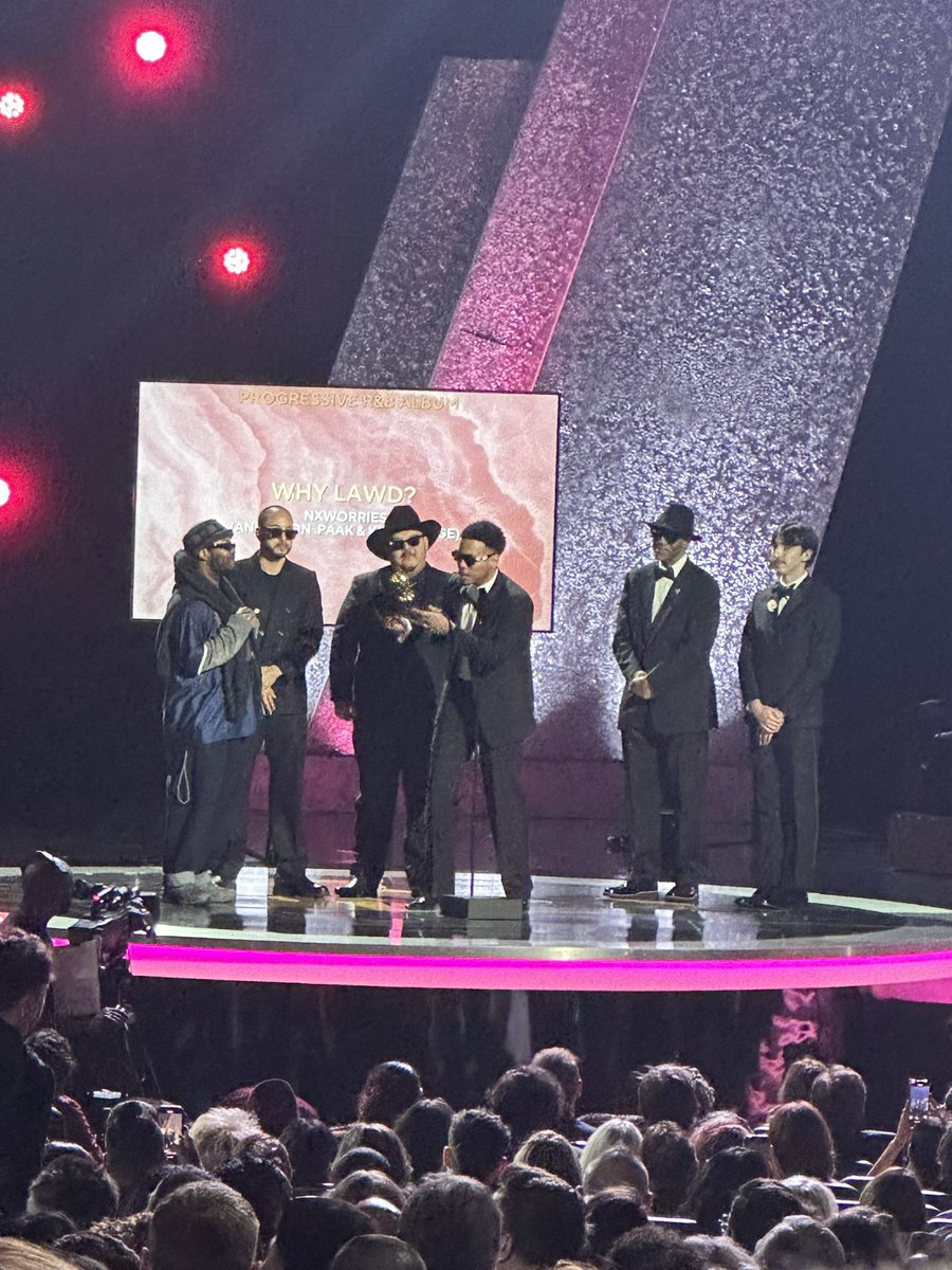 DebatingHipHop_'s tweet photo. Anderson Paak &amp; Knxwledge have won ‘Best Progressive R&amp;B Album’ at the #GRAMMYs 

Well deserved, what an incredible album https://t.co/sFyRpO635O