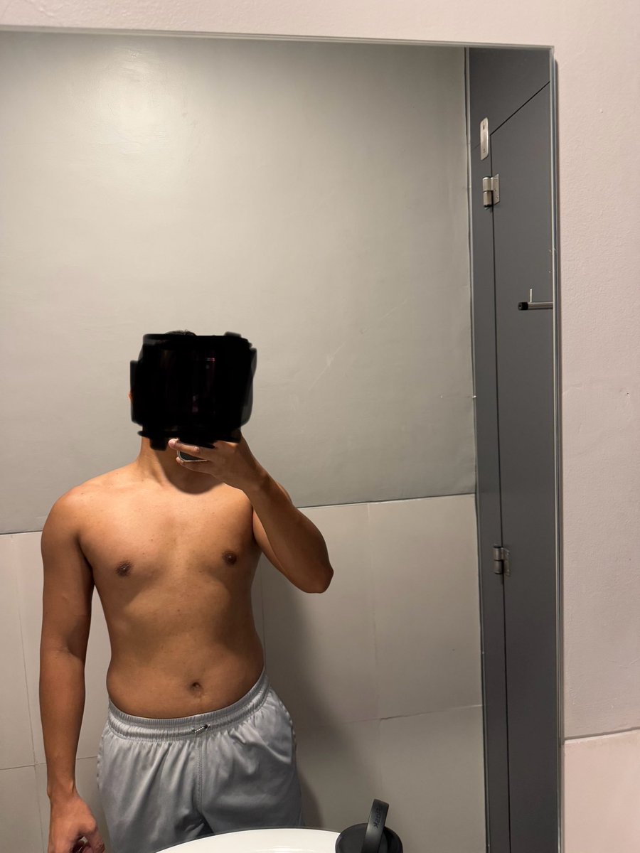 M_D0112's tweet photo. Slowly getting back to working out again. 🥲 https://t.co/O6NLIfFGA7