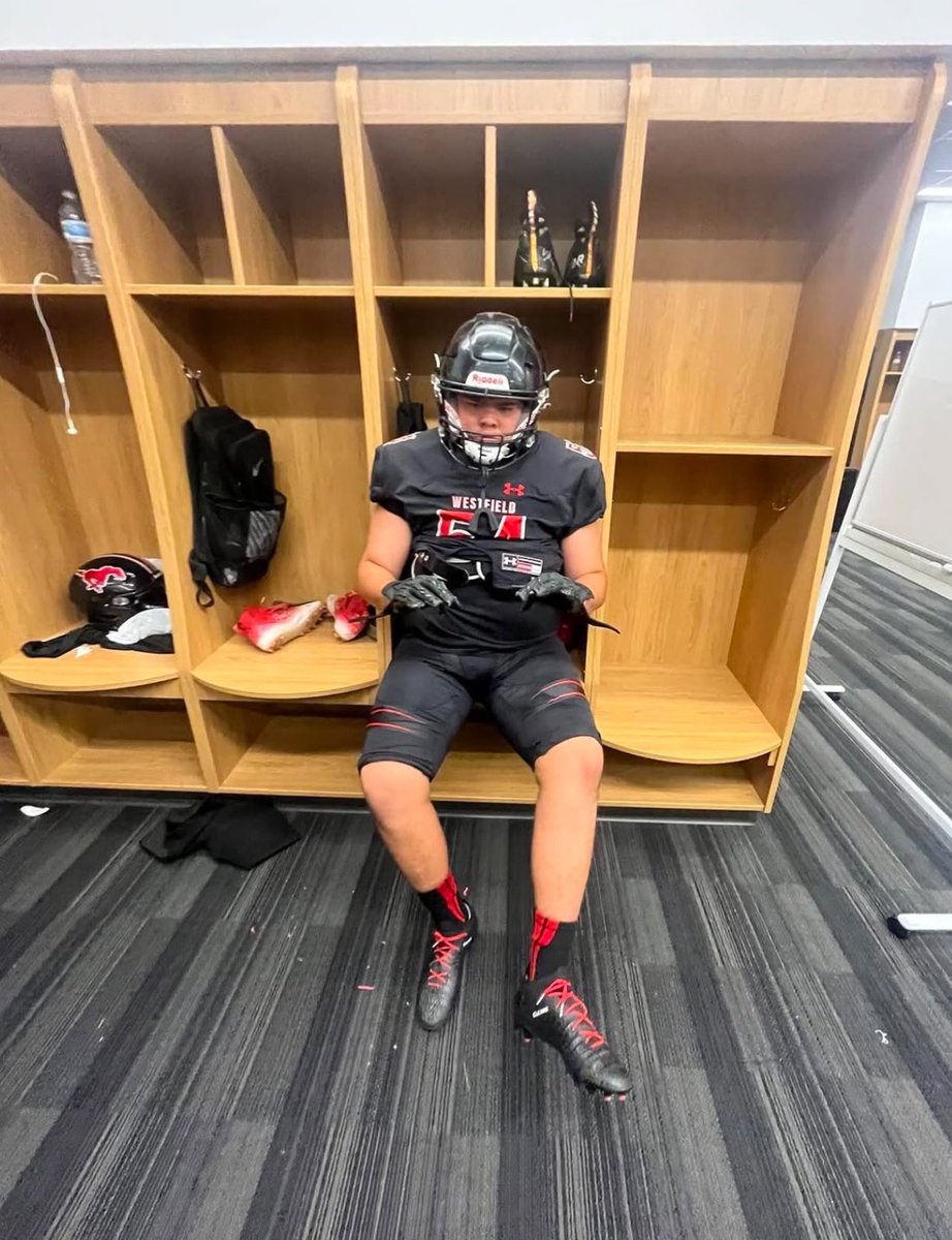 JadonPalacios26's tweet image. Been an amazing journey through HS ready to give it all this season for my last. #watchmework