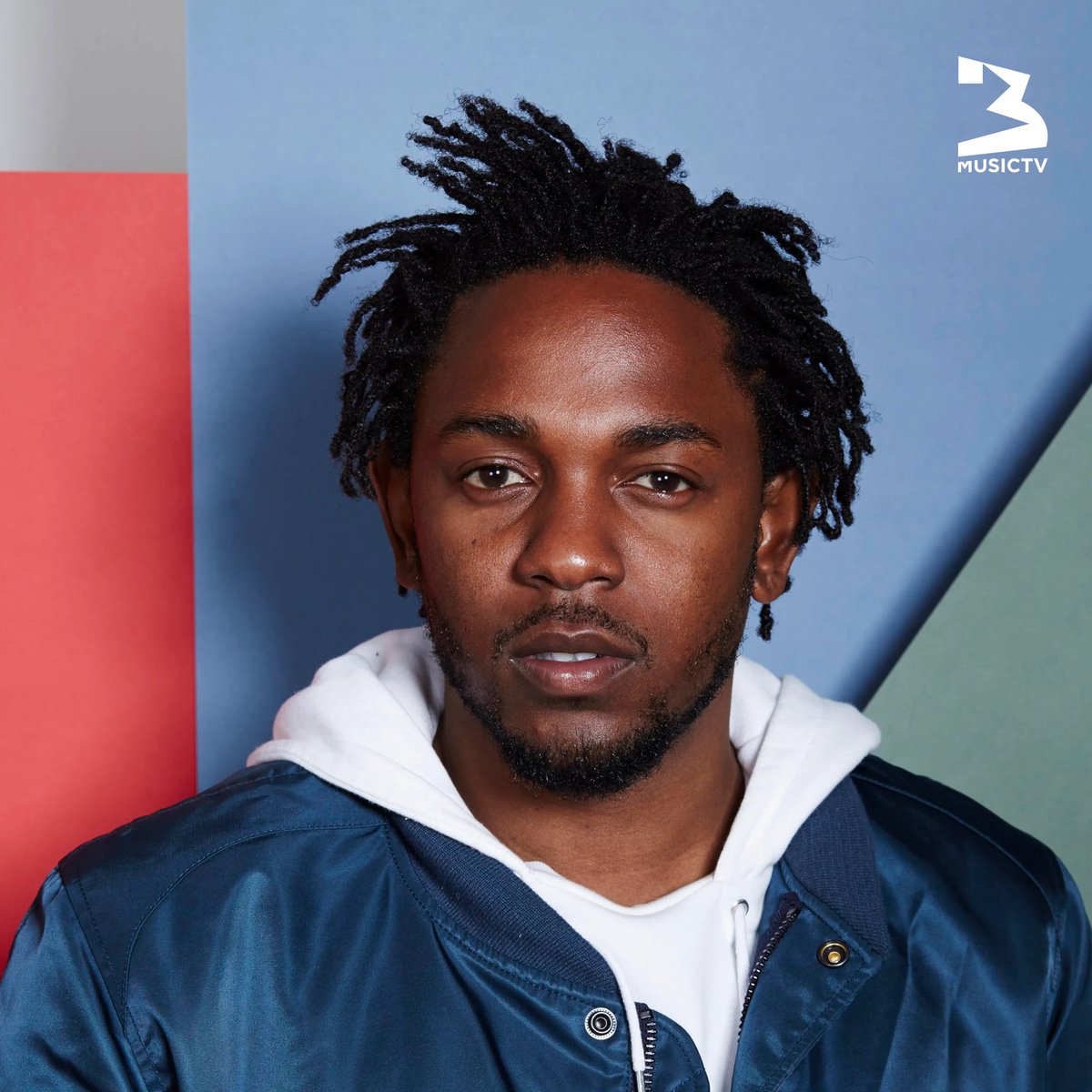 3musicnetworks's tweet image. 🚨🏆: Kendrick Lamar’s NOT LIKE US is already making waves at the #GRAMMYs, securing three wins ahead of the main event:

🏆 Best Music Video
🏆 Best Rap Song
🏆 Best Rap Performance

The night isn’t over yet—could there be more on the way for Kendrick? Stay tuned! #GRAMMYs2024