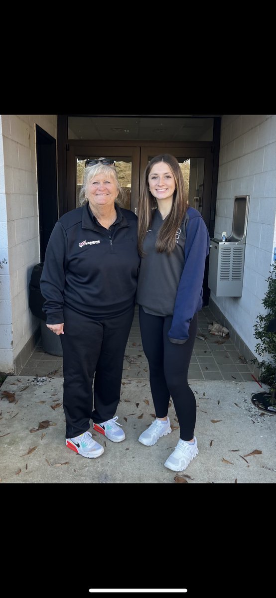 hunterhoffman48's tweet image. Go Flying Fleet!! 🥎🥎 @ErskineSoftball @firecrackersmm @Firecrackersinc @CloverSoftball