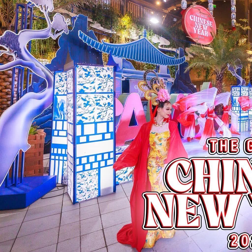 CentralSamui's tweet photo. ⛩️ Immerse yourself in the enchanting charm of Chinese culture with Princess of the Sea, showcasing graceful performances filled with captivating stories through dance and music that leave a lasting impression. ❤️

#TheGreatChineseNewYear2025 #เซ็นทรัลพัฒนา #CentralPattana ฝ https://t.co/KIt52II2Ty