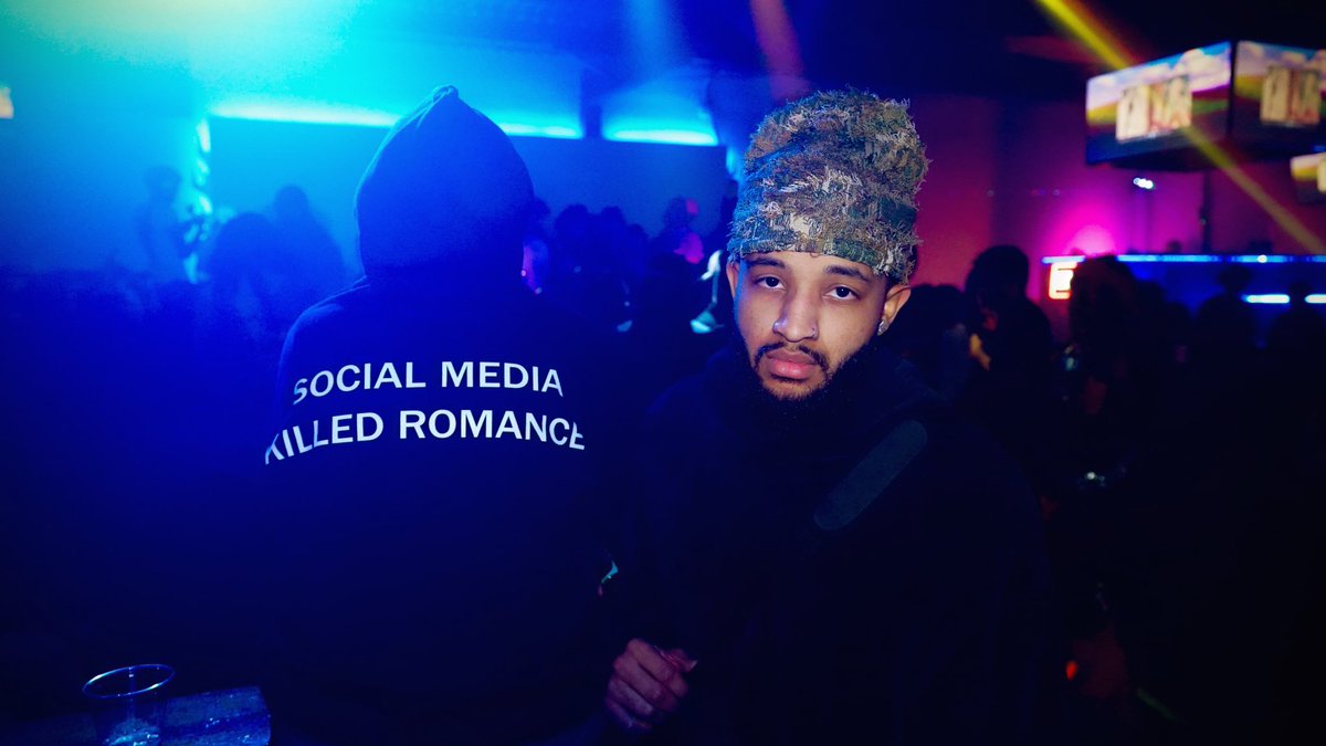 brontephoenixx's tweet photo. TheResurgence* https://t.co/DJIm1iDpUN