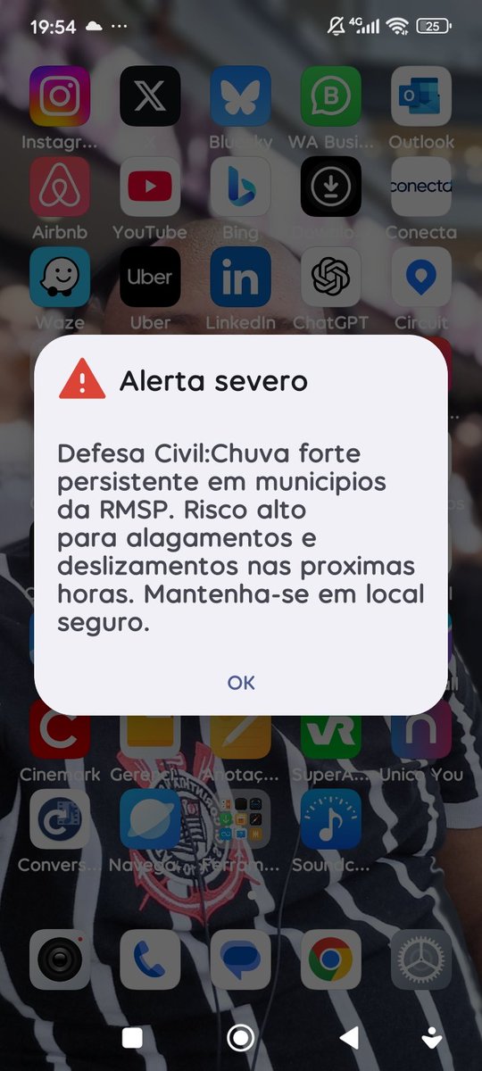 OAndre___'s tweet photo. Defesa civil de SP emitindo alerta de chuva severa. 
#chuva #chuvasp #tempo #clima https://t.co/DAAR59vR0K