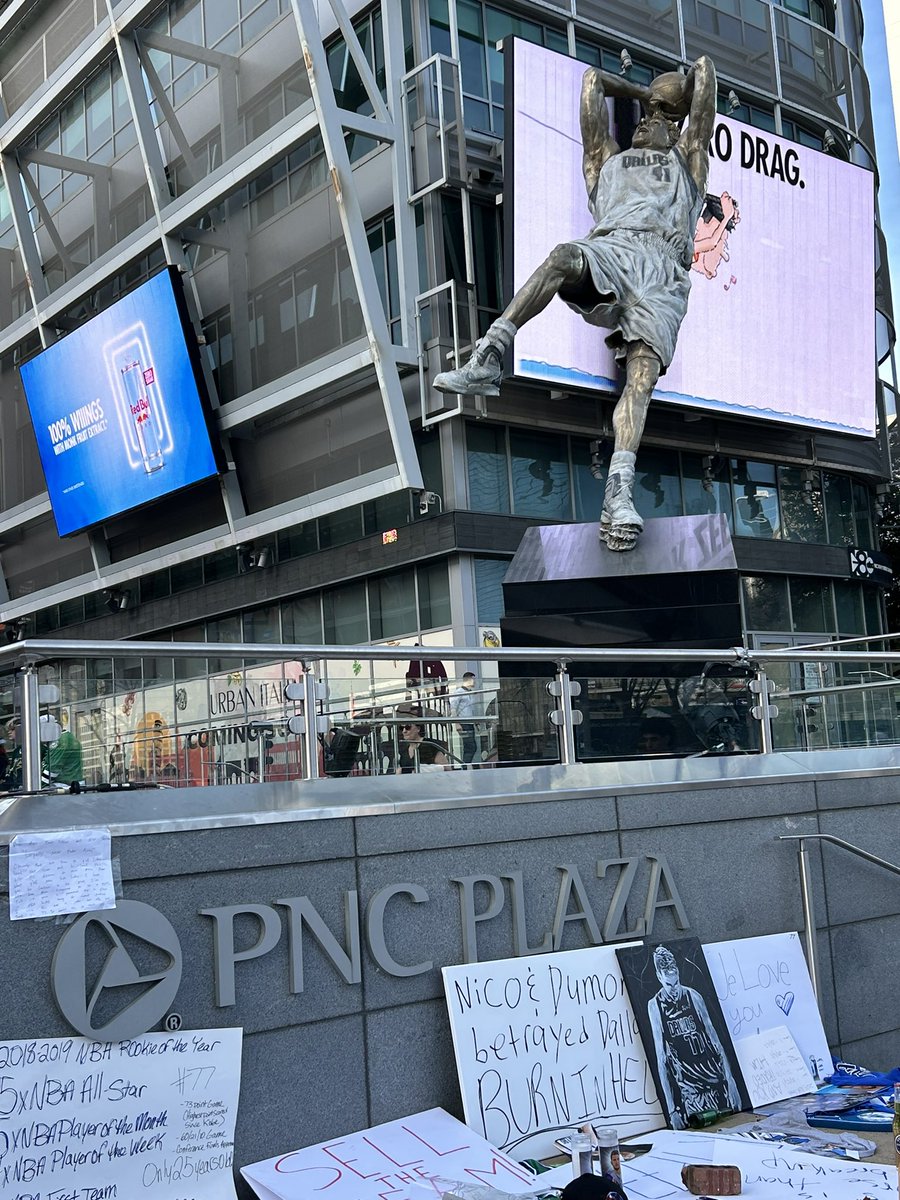 @luka7doncic Seen today outside of American Airlines Arena…