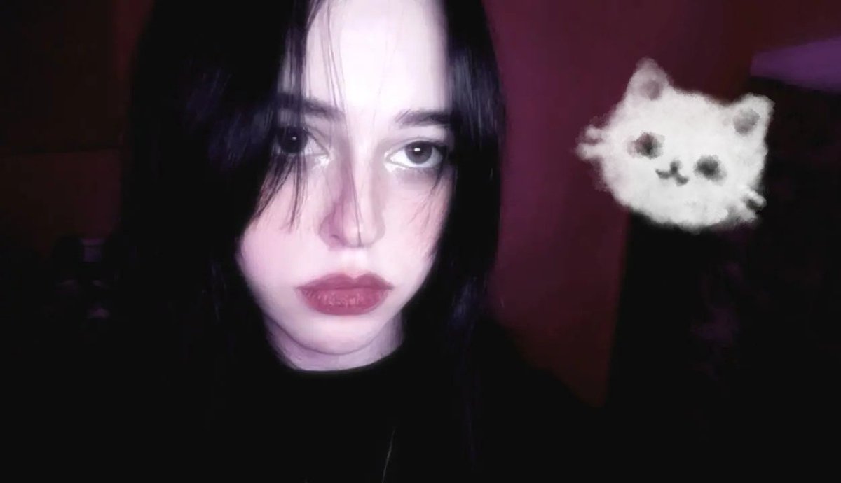 hellphoenix_'s tweet image. кайфии