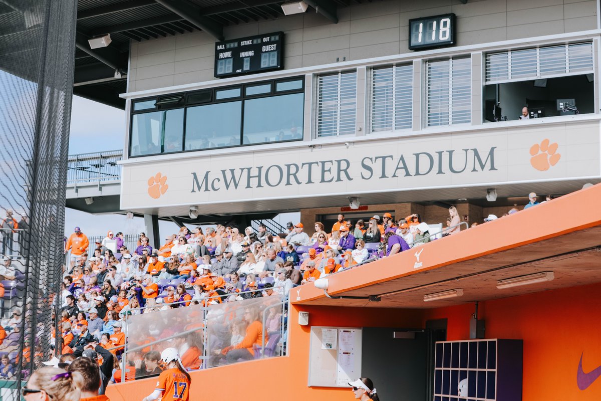 clemsonsoftball's tweet photo. We always have a blast when we are in McWhorter Stadium 😍

Check out the full Orange vs. Purple gallery from yesterday's action

📰 https://t.co/yl84VYHFwX https://t.co/w33y4OgjVz