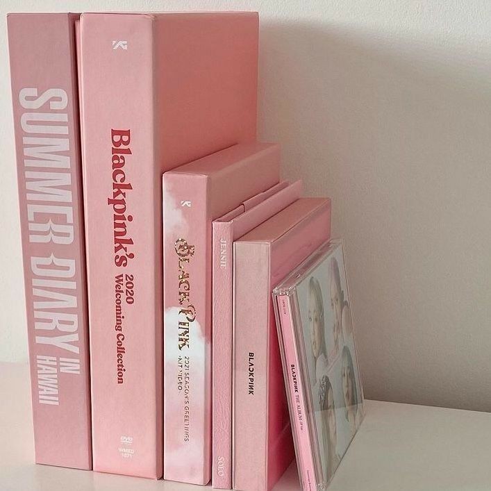 _idkhelen_'s tweet photo. 𓂃⋆.✶˚⭒livros lidos em 2025 ࣪.⋆˚𓂃
                       — a thread. https://t.co/nHhqpK8UuF