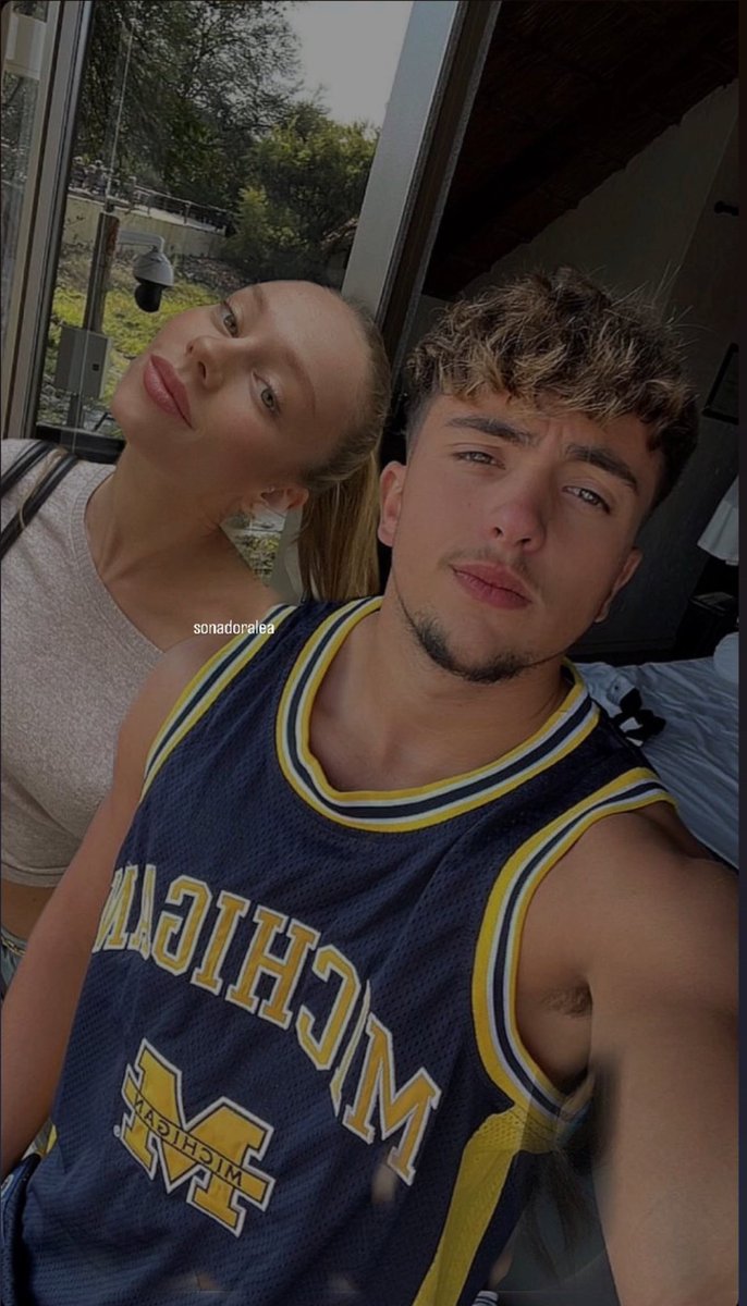 sonadoralea's tweet photo. ᅠ

ᅠᅠ

ᅠ

ᅠᅠ

    happy birthday 
    “  guapo love you ”
                          𓍼 ໒꒱ ‧₊˚🤍

ᅠ

ᅠᅠ

ᅠ

ᅠᅠ https://t.co/bP7y5YjpSx