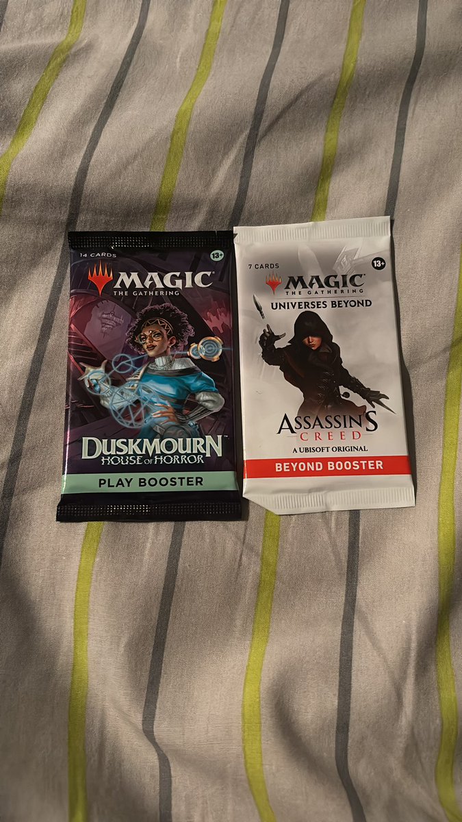 Just picked these packs up from the local card shop. Not sure if they have any chance of having dinosaur cards but they looked cool and I wanted to see. Wish me Luck