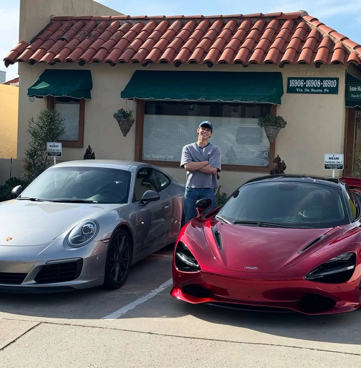 LONELY ONLYFANS MULTIMILLIONAIRE SAYS HE JUST WANTS A HUG At just 21  years old, CJ Clark has built a luxury lifestyle in San Diego through  OnlyFans, earning millions and owning a Porsche