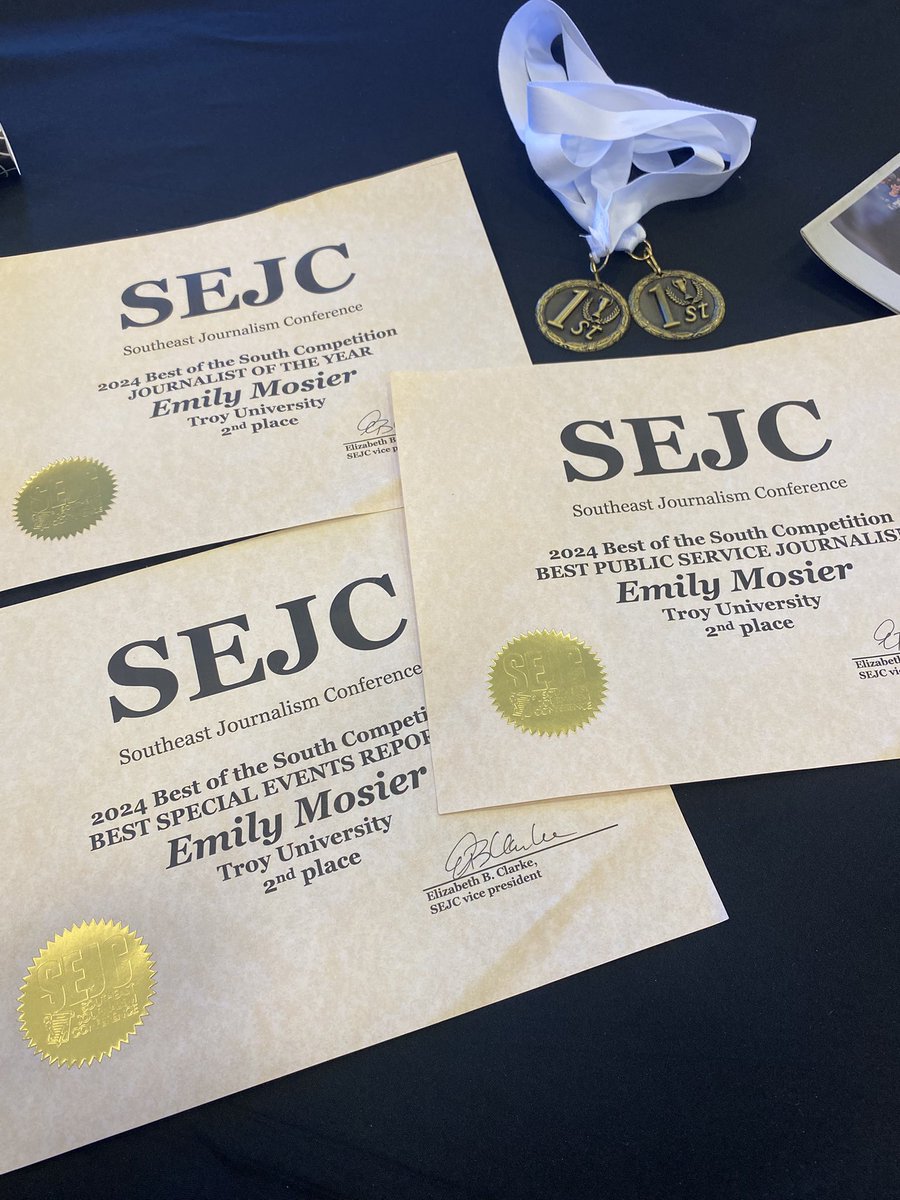 Emily Mosier tweet media