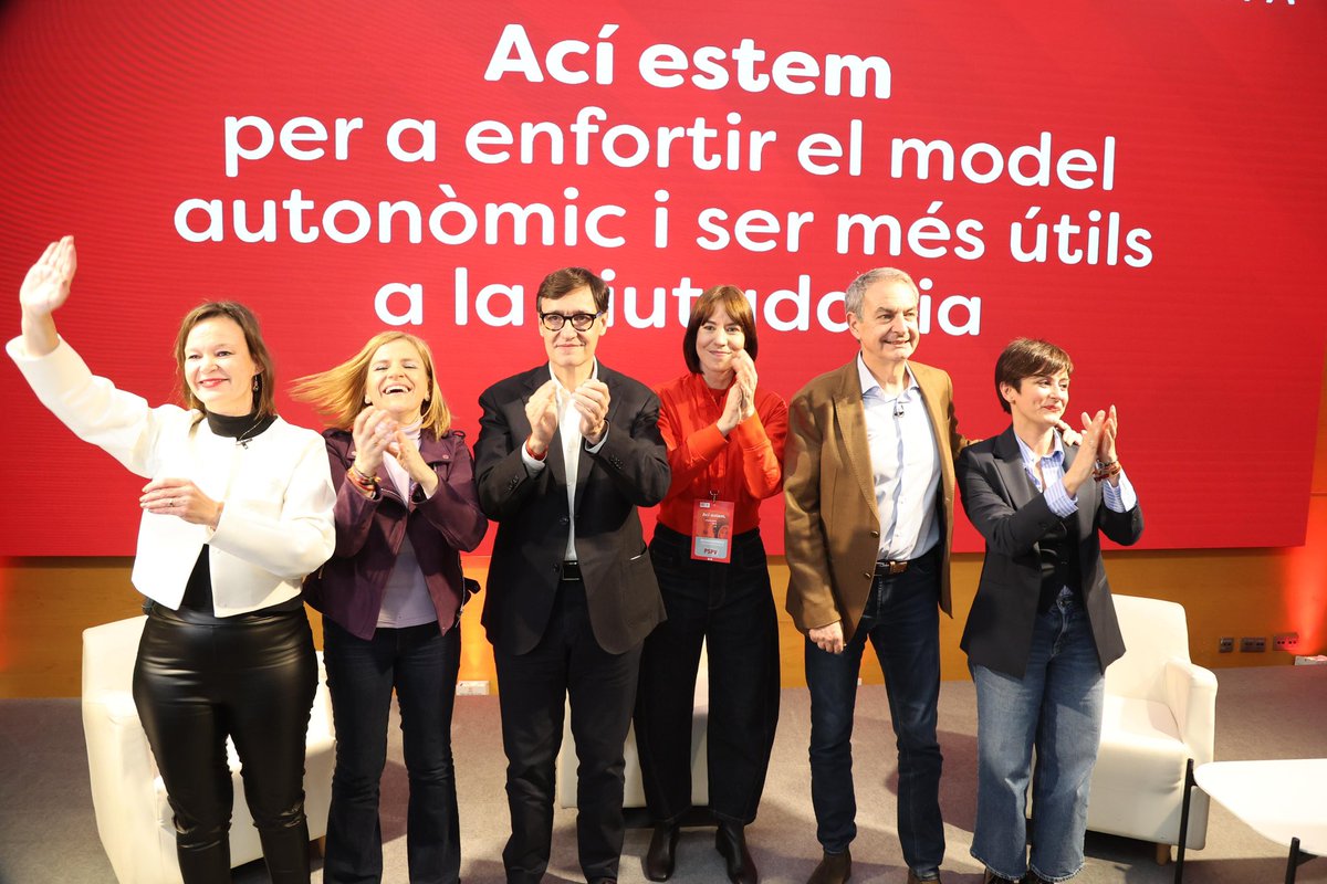 Jesus_Patraix's tweet photo. #AciEstem❤️🎯#15CongresoPSPV
Otros nunca estan, no estaban en la #Dana ni en la Reconstrucción.
Elegimos a los mejores para vencer a la ola Ultraderechista que truca algoritmos y expande mentiras que cuestan vidas. Es vital frenar el peligro publico del PP de Mazon y Feijoo🧵 https://t.co/72tvi8Qf1I