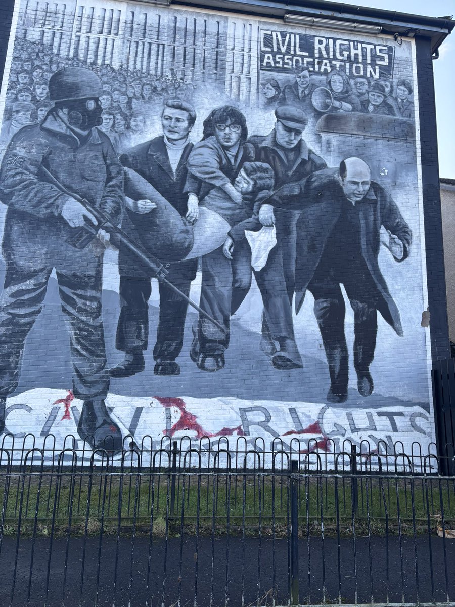 Callie Nic Rállaigh tweet media