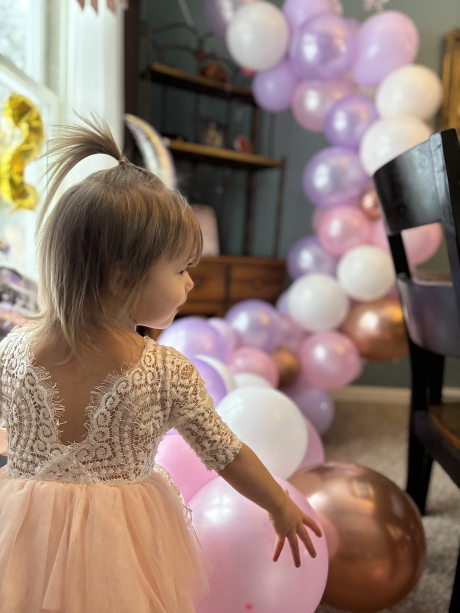 Jen Kovalov tweet media