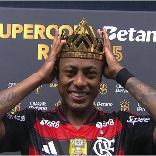 basckfps's tweet photo. E não posso esquecer... Obrigado  Bruno Henrique, pai de todos! ❤️🖤 https://t.co/jQG28sMoif